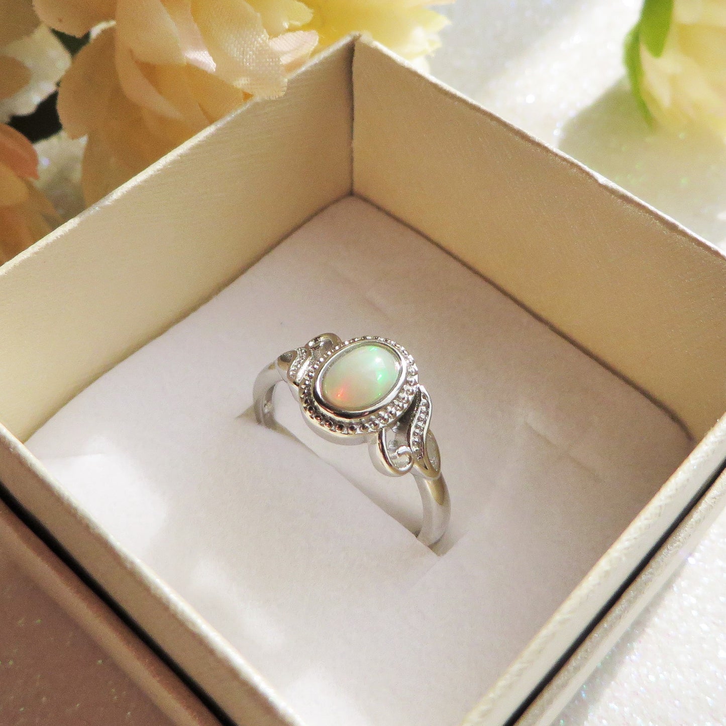 VRIKA ~ Anello regolabile in Opale di fuoco - Fire Opal naturale