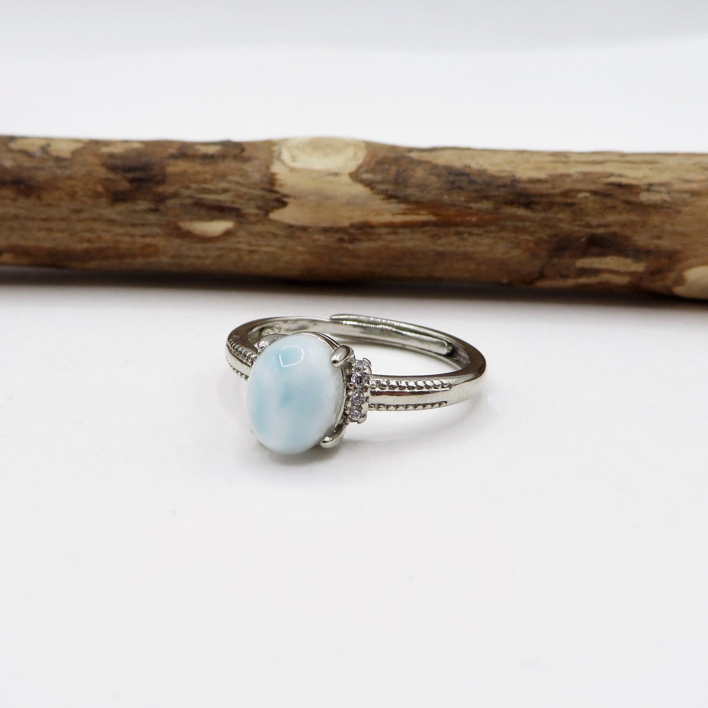 NILA SAMUDRA ~ Anello regolabile in A + LARIMAR naturale